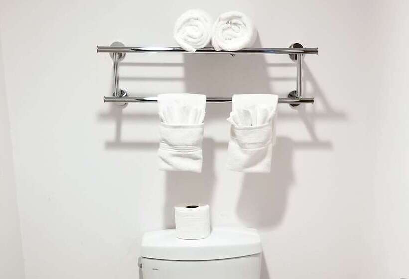 فندق Quality Inn Long Beach   Signal Hill