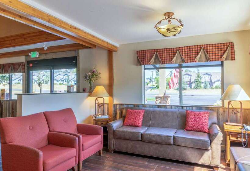 בית מלון כפרי Quality Inn Near Rocky Mountain National Park