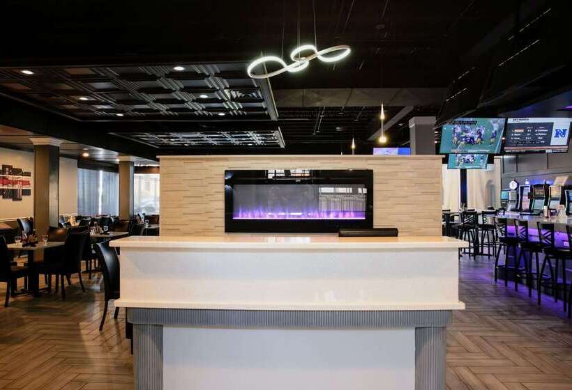 هتل Quality Inn O'Hare Airport