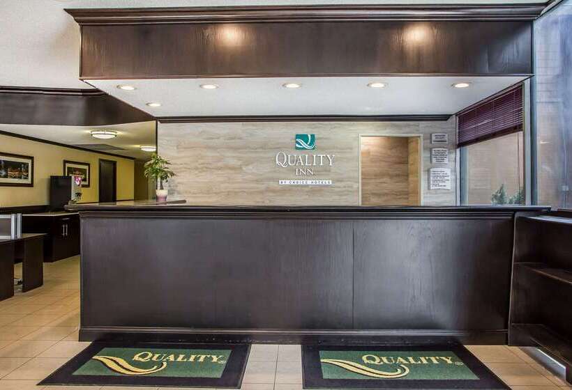 هتل Quality Inn O'Hare Airport