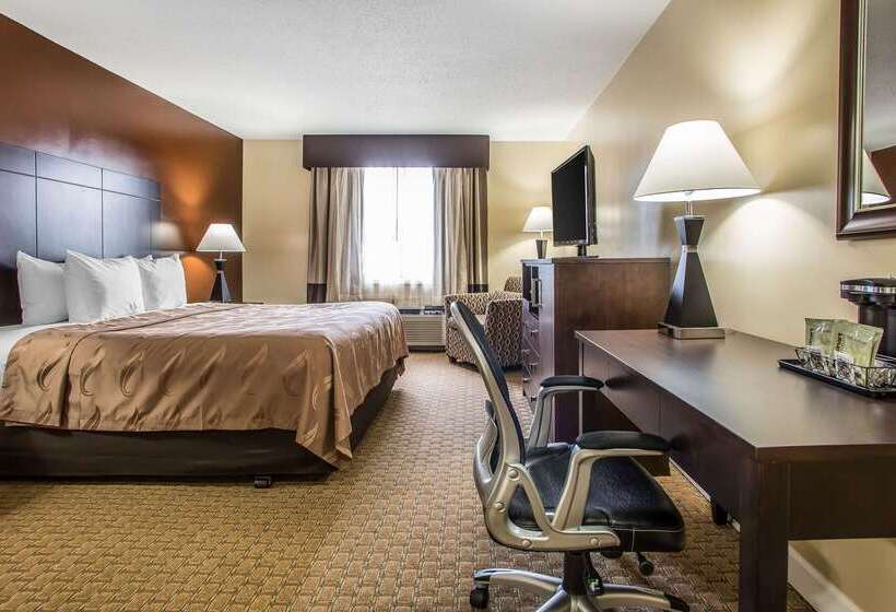 هتل Quality Inn O'Hare Airport