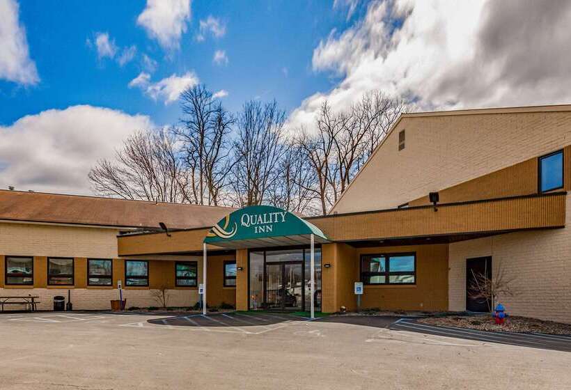 Отель Quality Inn Schenectady  Albany