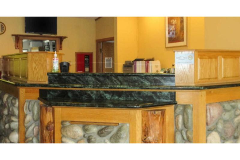 ホテル Quality Inn & Suites Albany Corvallis