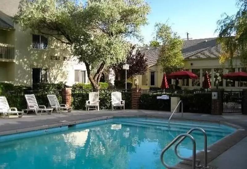 酒店 Quality Inn & Suites Downtown   University Area