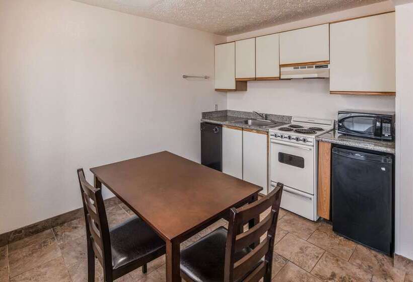 فندق Quality Inn & Suites Downtown Walla Walla