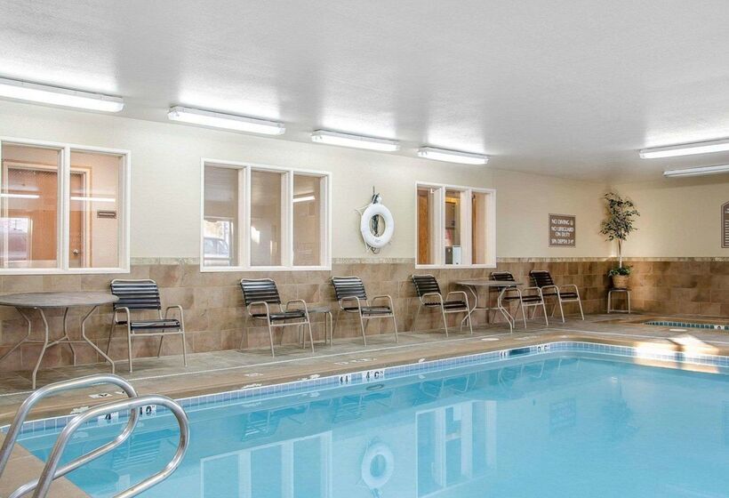 فندق Quality Inn & Suites