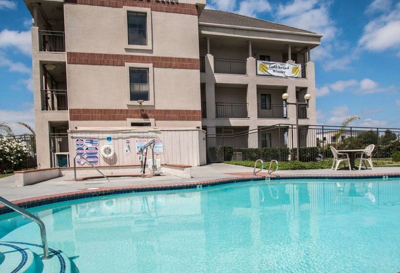호텔 Quality Inn Temecula Valley Wine Country