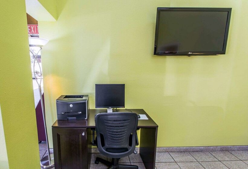 فندق Quality Inn Gainesville Near University