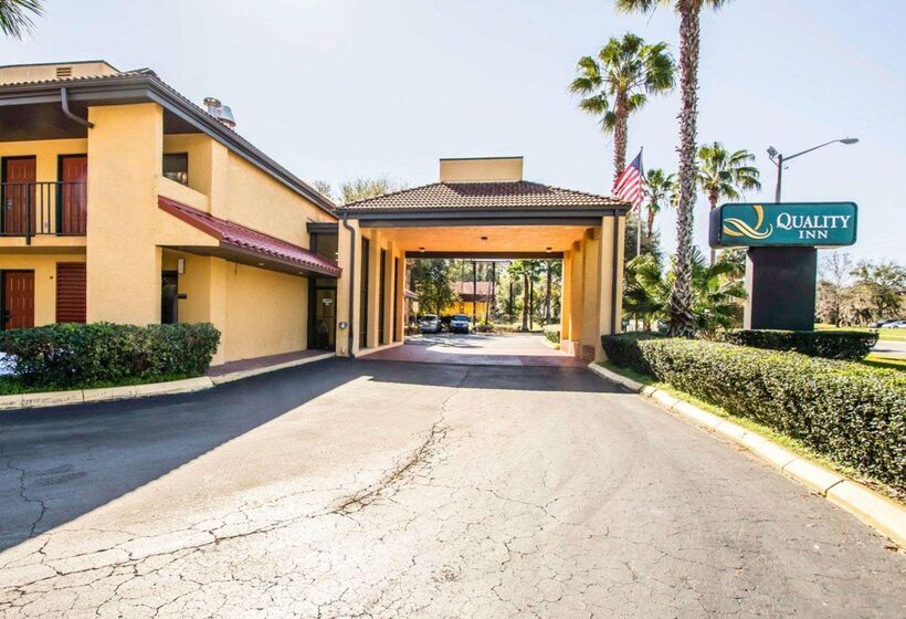 בית מלון כפרי Quality Inn Gainesville Near University