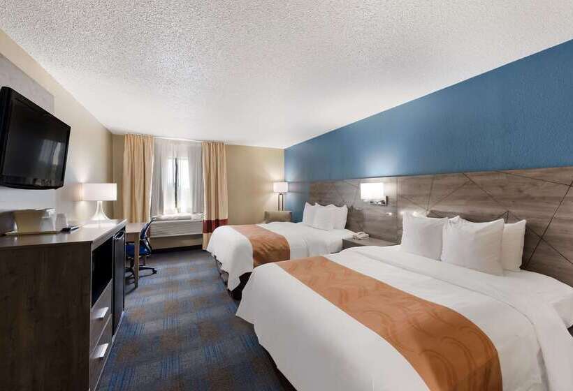 호텔 Quality Inn