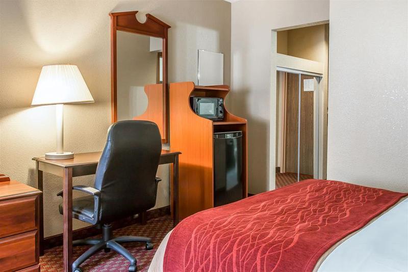 호텔 Quality Inn