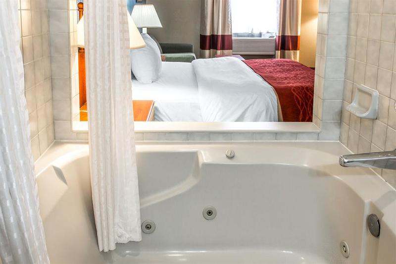 호텔 Quality Inn