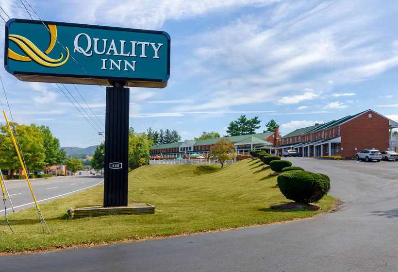 בית מלון כפרי Quality Inn Waynesboro   Skyline Drive