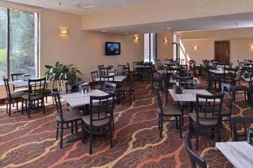 فندق Ramada By Wyndham Butte