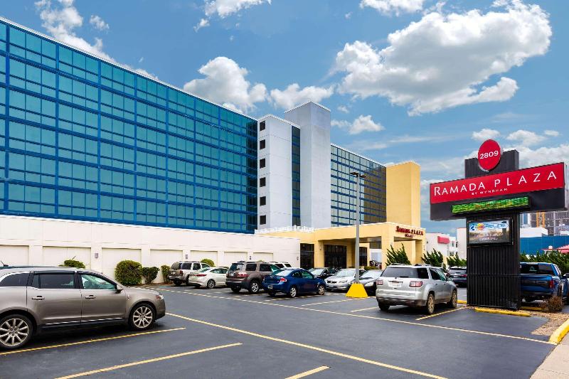 فندق Ramada Plaza By Wyndham Virginia Beach Oceanfront