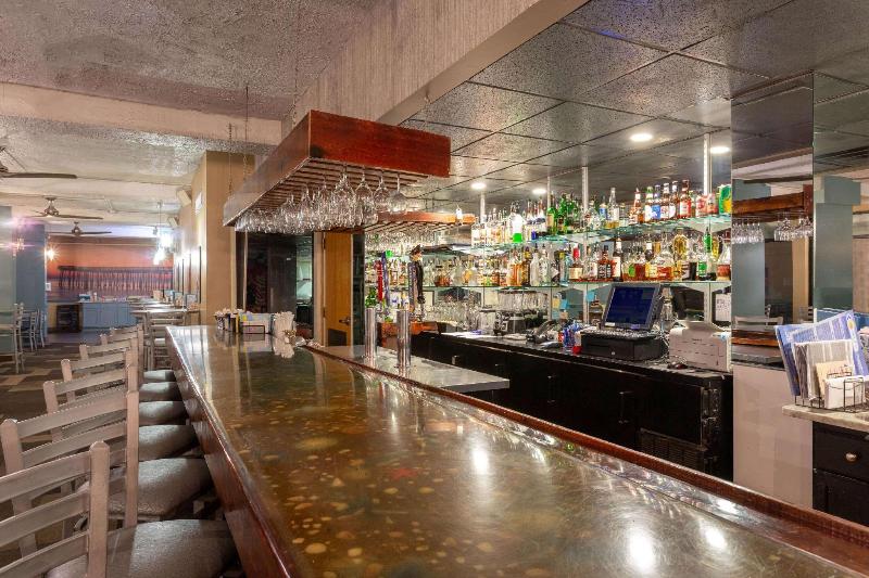 فندق Ramada Plaza By Wyndham Virginia Beach Oceanfront