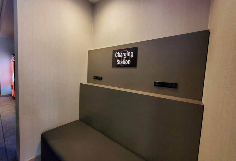 Ramkota Hotel Pierre