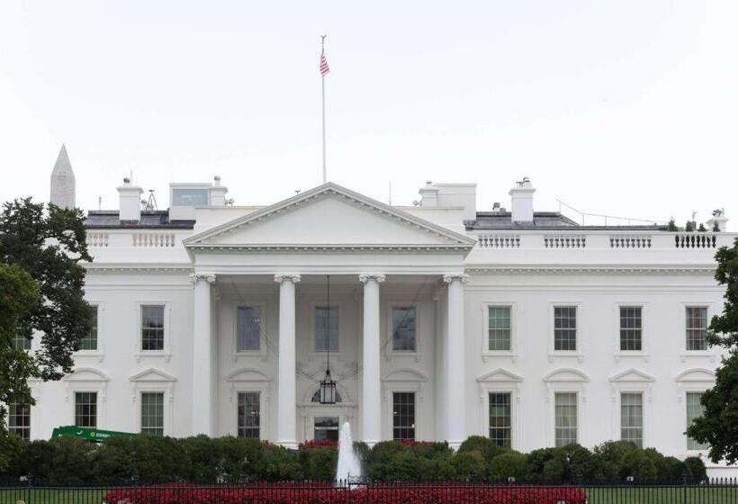 酒店 Red Carpet Inn Washington Dc