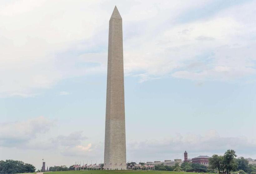 酒店 Red Carpet Inn Washington Dc