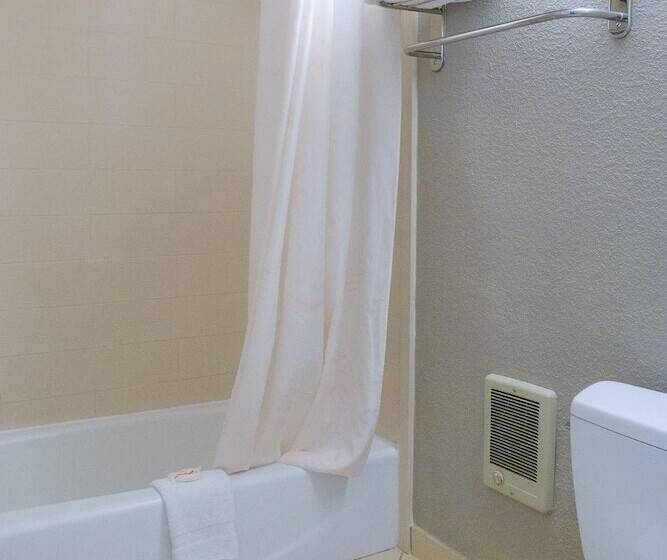 酒店 Red Carpet Inn Washington Dc