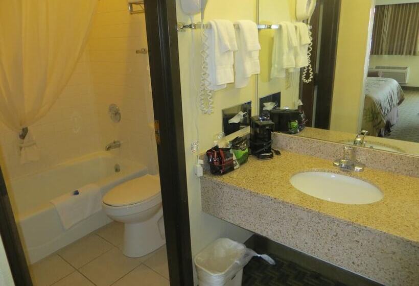 فندق Red Coach Inn