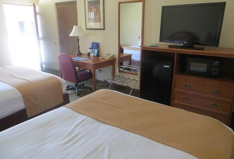 فندق Red Coach Inn