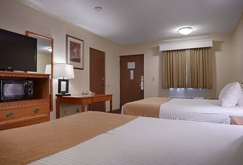 فندق Red Coach Inn