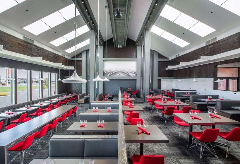 Red Lion Hotel Kennewick Columbia Center