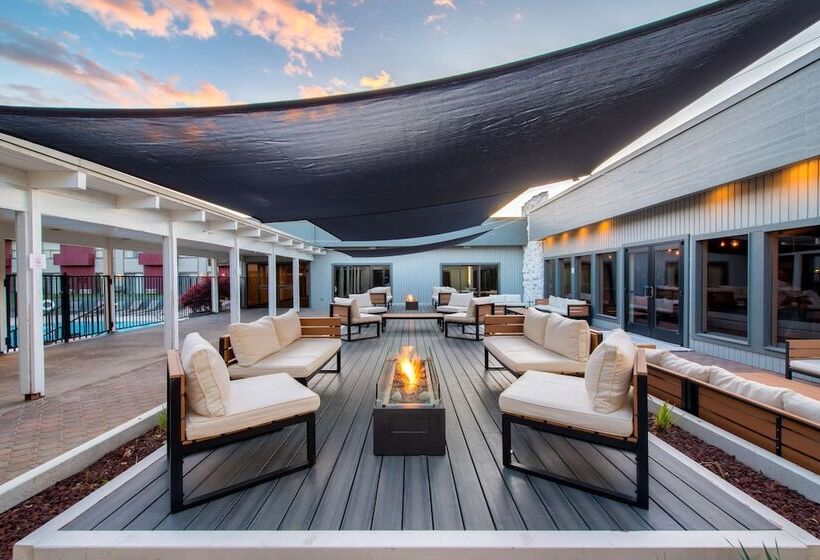 Red Lion Hotel Kennewick Columbia Center