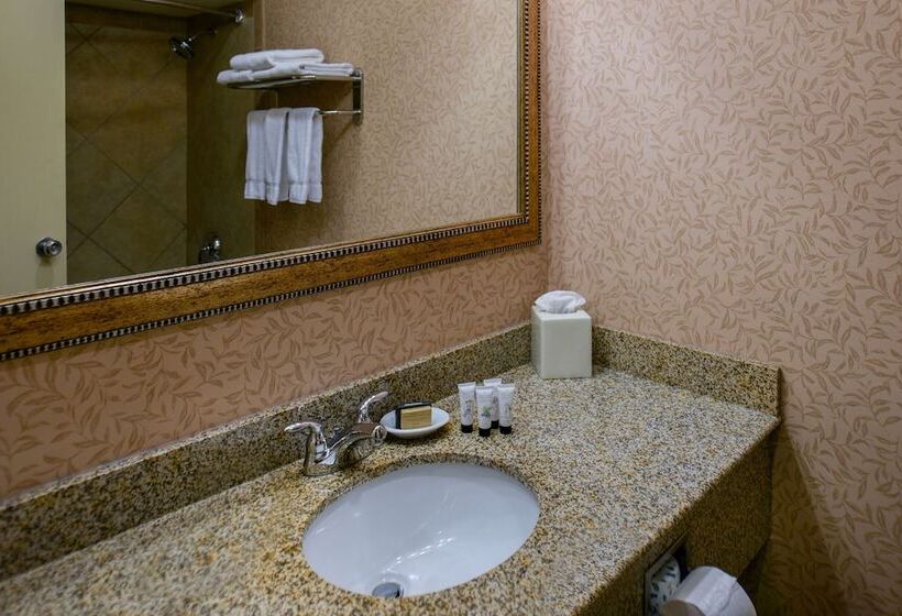 Red Lion Hotel Kennewick Columbia Center