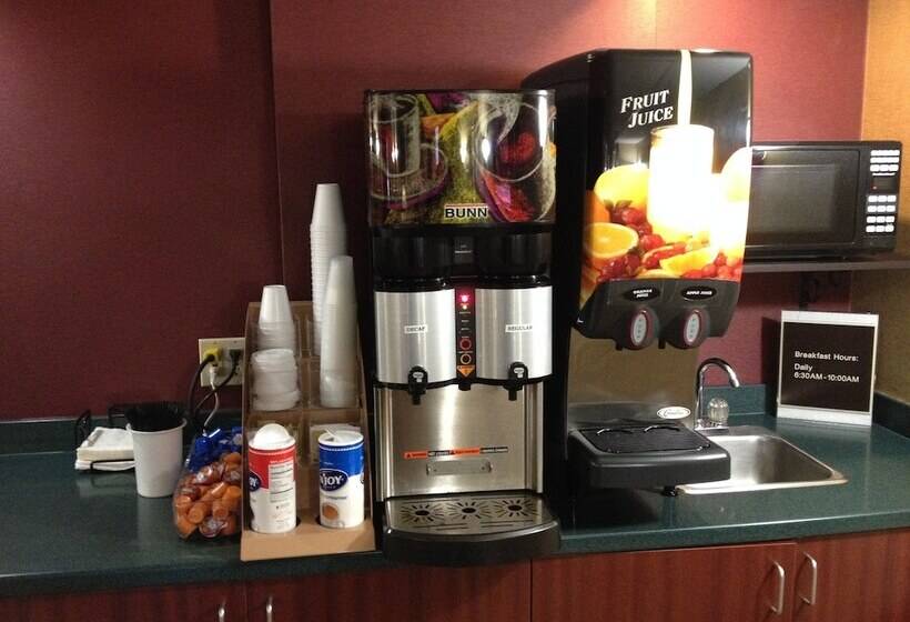 Отель Red Roof Inn Ann Arbor U Of Michigan South