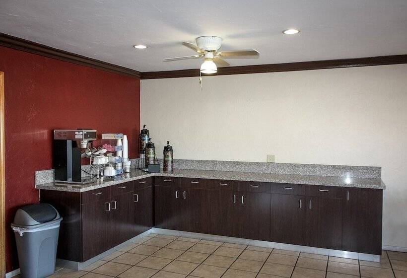 Отель Red Roof Inn Blythe