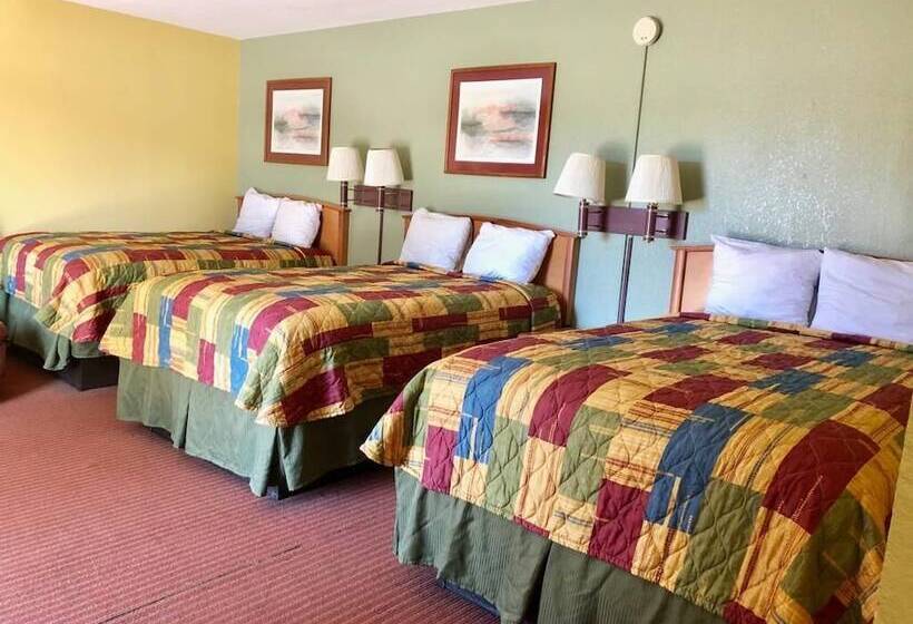 Отель Regency Inn