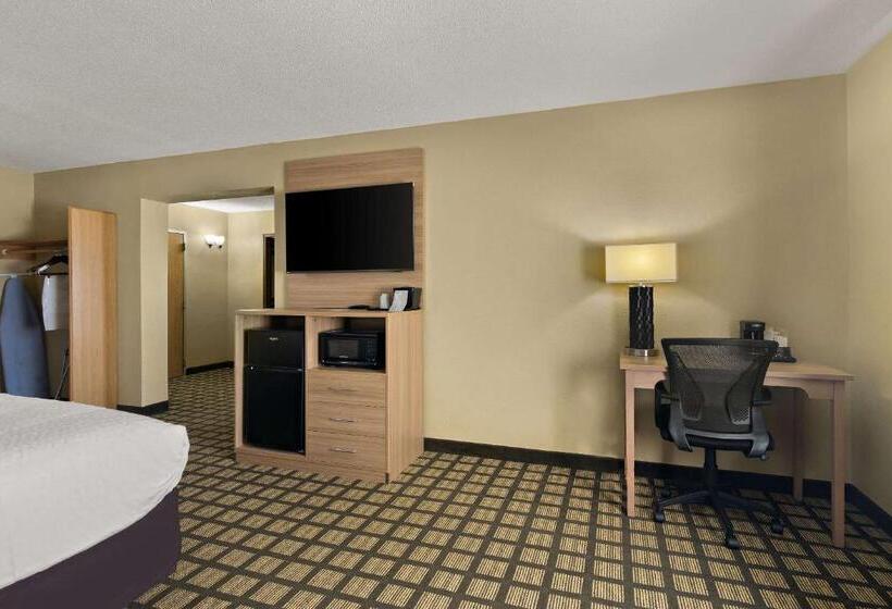 호텔 Clarion Pointe Bloomington Normal Near I 55 And University