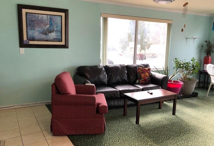 فندق Rodeway Inn