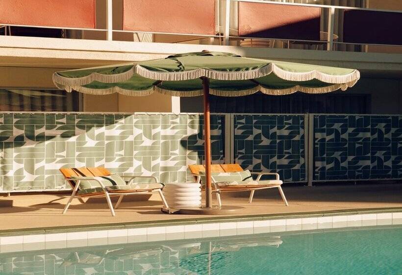 ホテル Royal Sun Palm Springs