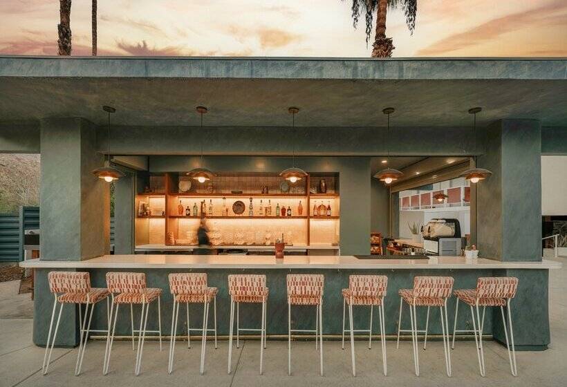 ホテル Royal Sun Palm Springs