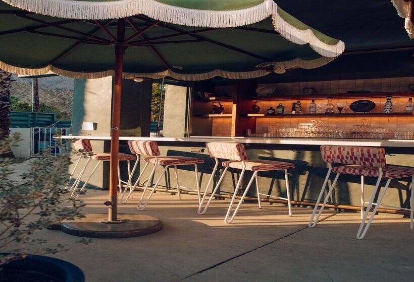 ホテル Royal Sun Palm Springs