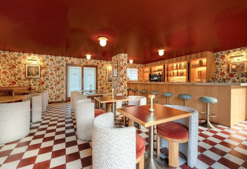 ホテル Royal Sun Palm Springs