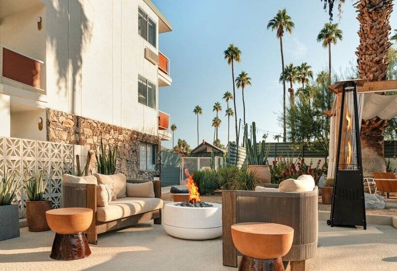 ホテル Royal Sun Palm Springs