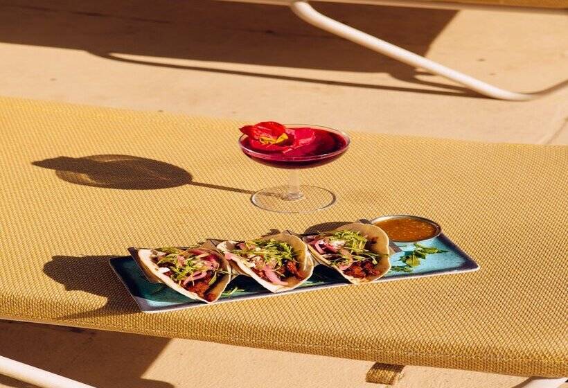 ホテル Royal Sun Palm Springs