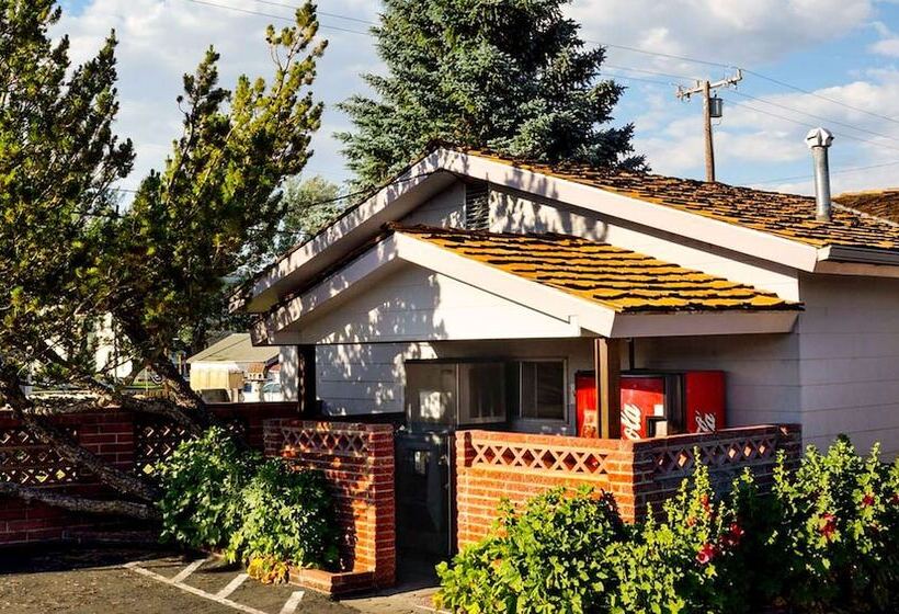 호텔 Ruby Inn Bridgeport