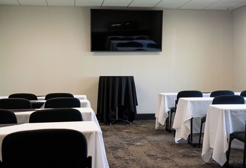 Отель Ruby River