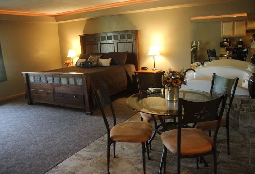 فندق Shawano Four Seasons