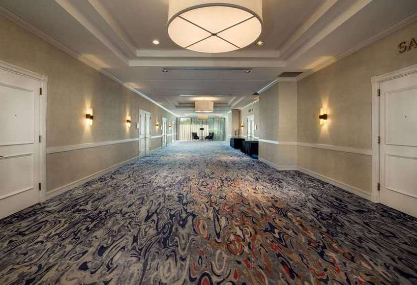 فندق Sonesta Charlotte Lower South End