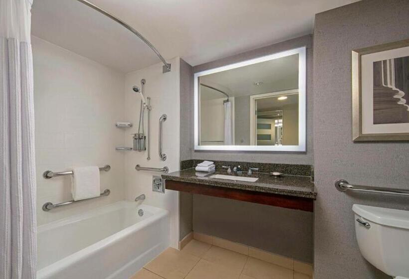 فندق Sonesta Charlotte Lower South End