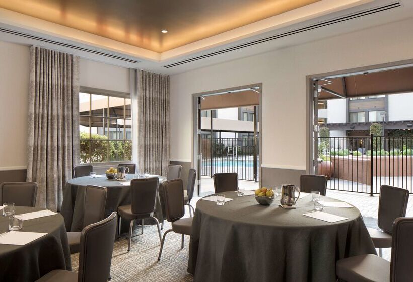 فندق Sonesta Silicon Valley