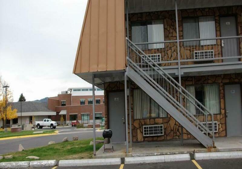 فندق Southgate Inn