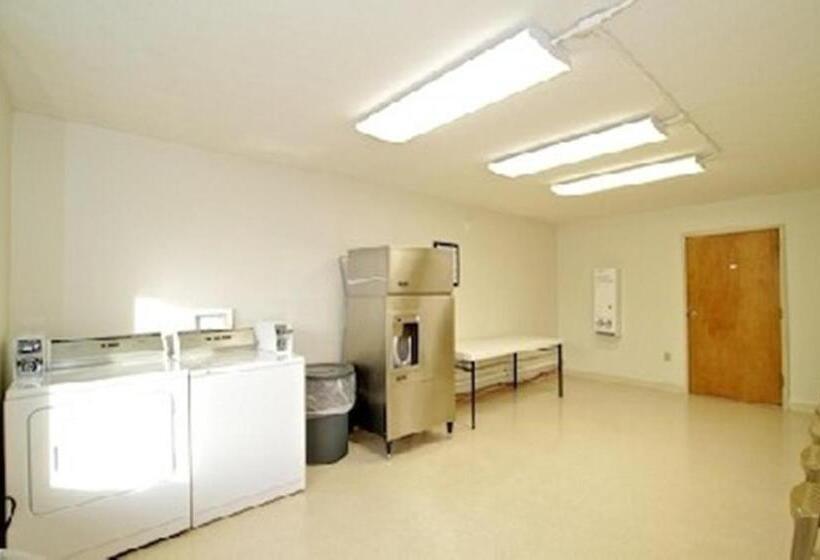 هتل Springfield Inn Tn