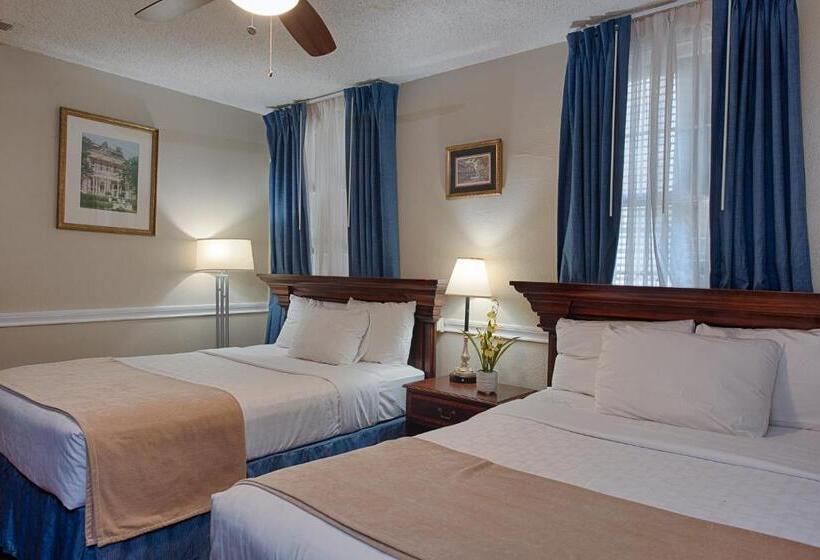 فندق St. Pierre French Quarter